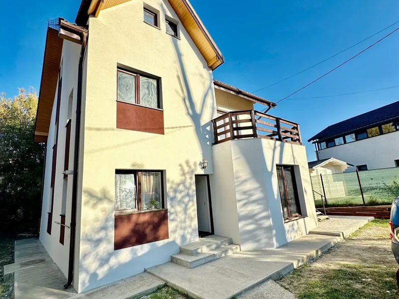 Construcții case