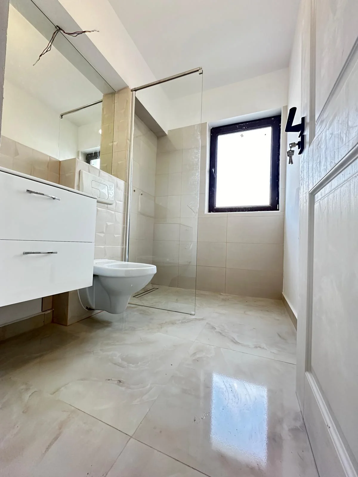 Baie modernă renovată Iași
