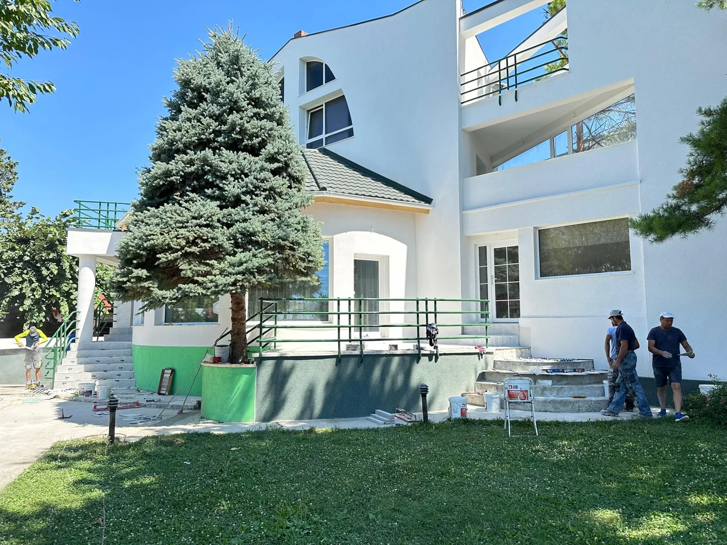 Izolație și finisaje exterioare casă Iași